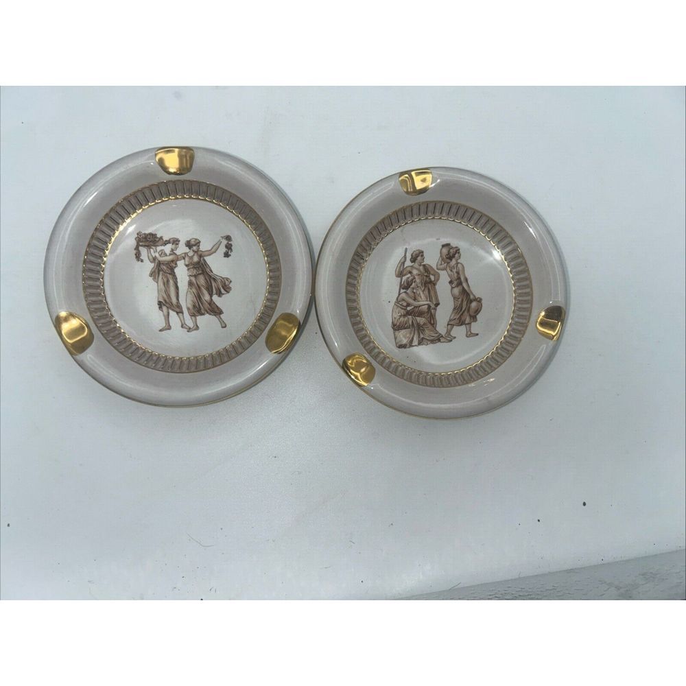 2 Vintage Florentine Italy Handmade Ashtrays W/gold Accents 4 1/8"diam Numbered